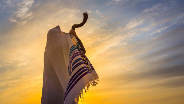 Bulan Elul: Pertobatan, Pengampunan, dan Pertemuan dengan Sang Raja
